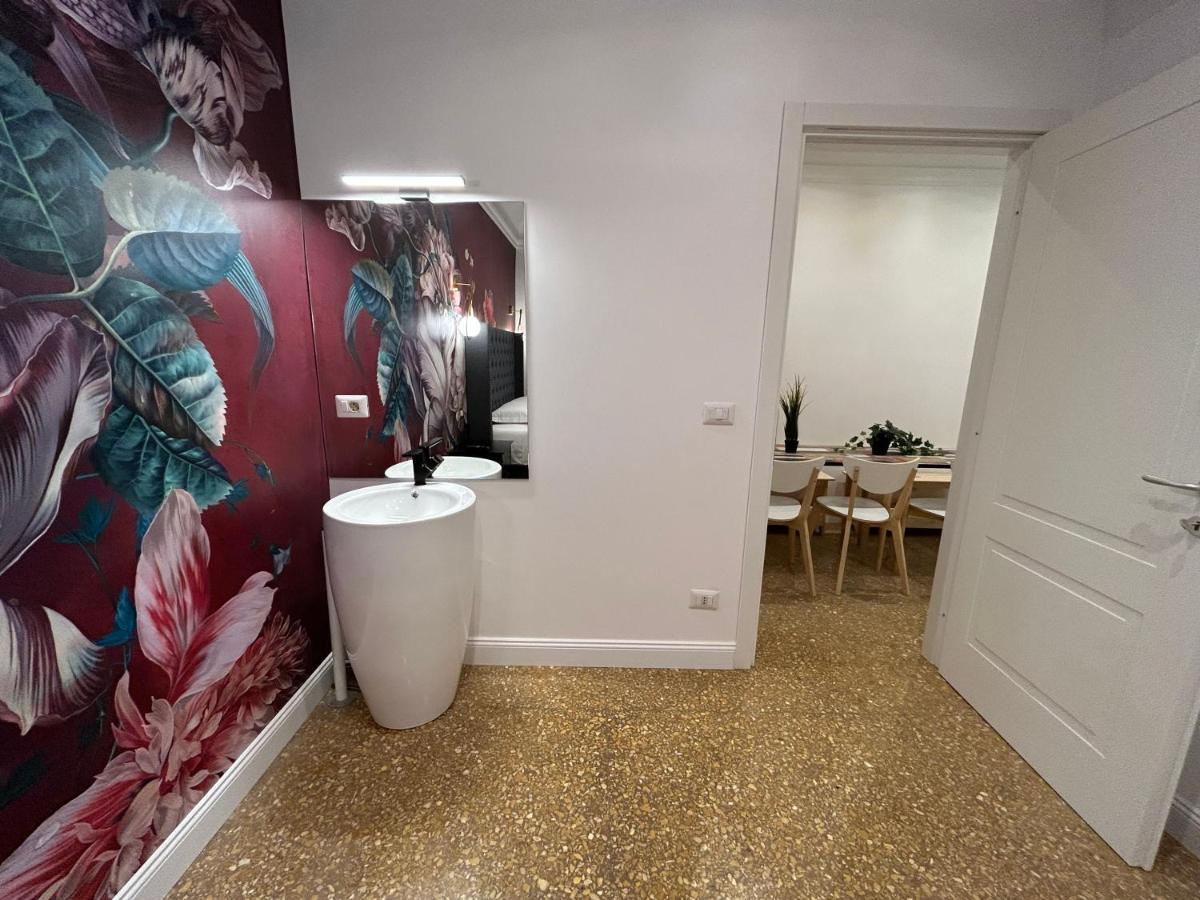 Raffaello'S Place Řím Exteriér fotografie